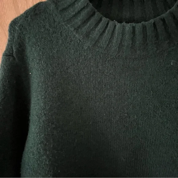 Teal Green Soft Mock Neck Sweater Dip - Picture 3 of 8